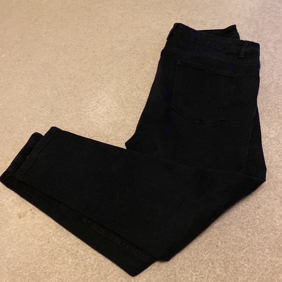 Black Distressed Jeans - Picture 5 of 5